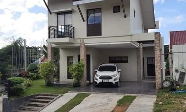 For Sale 2 Story and 4 bedrooms Single Detached House in Luana Dos Minglanilla Cebu