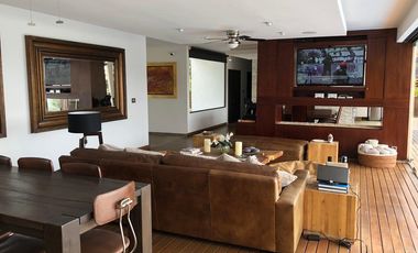 Casa en VENTA… Valle de Bravo Carr. Toluca–Valle de Bravo Km 68, La Granja