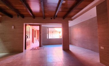 Casa Céntrica de 3 Pisos, Colonia Real de Minas, Pachuca, Hidalgo.