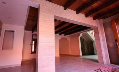 Casa Céntrica de 3 Pisos, Colonia Real de Minas, Pachuca, Hidalgo.