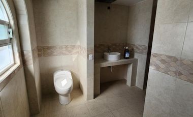 Casa Céntrica de 3 Pisos, Colonia Real de Minas, Pachuca, Hidalgo.