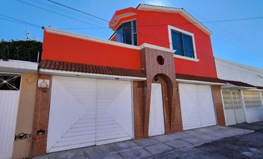 Casa Céntrica de 3 Pisos, Colonia Real de Minas, Pachuca, Hidalgo.