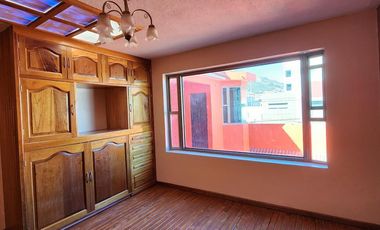 Casa Céntrica de 3 Pisos, Colonia Real de Minas, Pachuca, Hidalgo.
