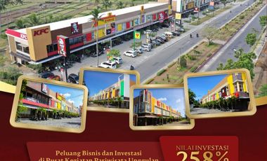 Shophouses in Pangandaran near public facilities can see the sunset and sunrise in this one location