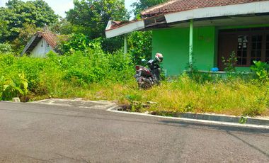 Kavling Top Lokasi Seberang Gerbang Patung Kuda UNDIP Tembalang Semarang
