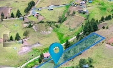 Terreno en venta 4.250m2 entre Zhucay y Tarqui, sur de Cuenca $47.000dlrs.