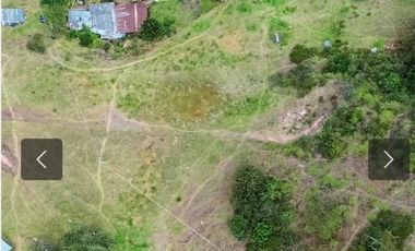 Terreno en venta 4.250m2 entre Zhucay y Tarqui, sur de Cuenca $47.000dlrs.