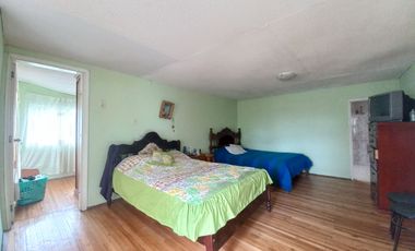 QUINTA CON PISCINA EN VENTA, DE UNA HECTAREA DE TERRENO, Sector: Guarangos Grande, Azogues