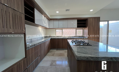 CASA INTELIGENTE EN VENTA EN VALLE ESCONDIDO