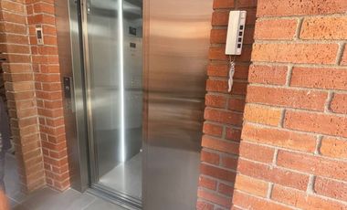ESTRATÉGICA INVERSIÓN. MINI SUITE POR ESTRENAR EN VENTA, SECTOR SAN ROQUE, CENTRO HISTORICO CUENCA