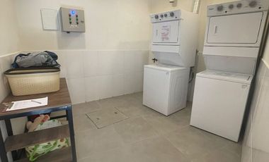 ESTRATÉGICA INVERSIÓN. MINI SUITE POR ESTRENAR EN VENTA, SECTOR SAN ROQUE, CENTRO HISTORICO CUENCA