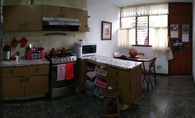 CASA 2 PISOS + AIRES - AT: 304.00 M2 - AC:378.00 M2 * 7 DORMITORIOS * 6 BAÑOS * 2 COCHERAS