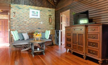 Unique Thai style, Beach front 2-bedroom house with island view for rent in Khaothong, Krabi