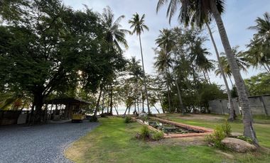 Unique Thai style, Beach front 2-bedroom house with island view for rent in Khaothong, Krabi