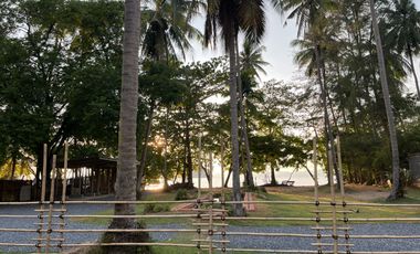 Unique Thai style, Beach front 2-bedroom house with island view for rent in Khaothong, Krabi