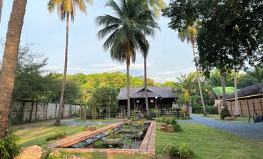 Unique Thai style, Beach front 2-bedroom house with island view for rent in Khaothong, Krabi