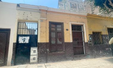 Se Vende Casa Como Terreno En La Victoria