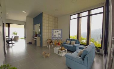 VENTA CASA CAMPESTRE ESPECTACULAR VISTA