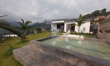 VENTA CASA CAMPESTRE ESPECTACULAR VISTA