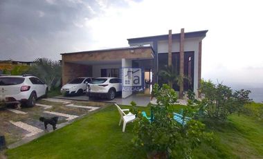 VENTA CASA CAMPESTRE ESPECTACULAR VISTA