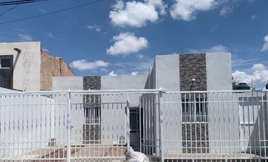 Se Vende Casa En Chihuahua, Francisco Villa, De Un Piso
