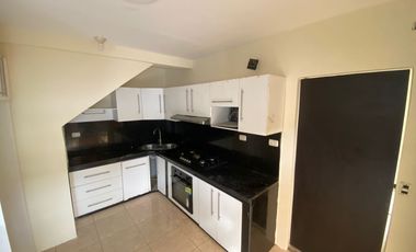 Alquilo cómoda casa en Villa Club