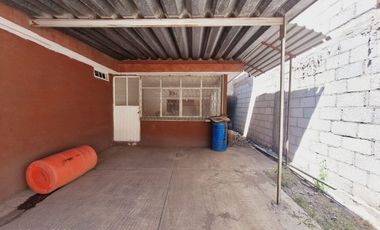 Casa Para Oficinas Cerca Del Paseo De Los Gigantes y De Autopista México - Puebla.