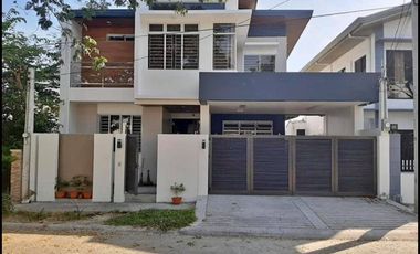 4 BEDROOMS FURNISHED HOUSE FOR SALE IN ANUNAS, ANGELES CITY PAMPANGA NEAR CLARK