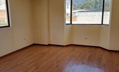 OPORTUNIDAD VENTA EDIFICIO NORTE DE QUITO 1735M2 DE CONSTRUCCION