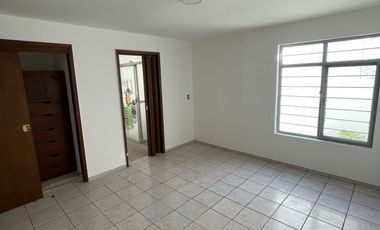 CASA en  Renta   habitacional Ladrón de Guevara  Guadalajar