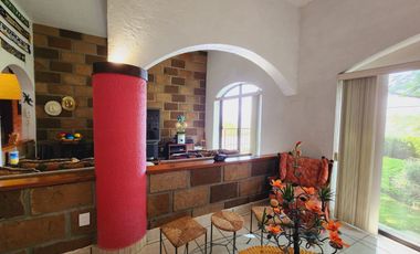 Enorme CASA SOFÍA. Se renta por noche con alberca calefacción enorme jardín vistas panorámicas para FIN DE SEMANA en FRACC RANCHO SAN DIEGO EN IXTAPAN
