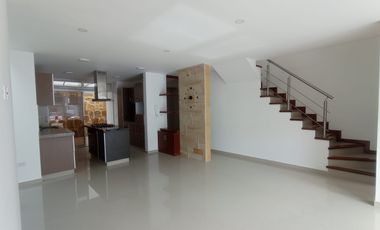VENTA CASA EN FUSAGASUGÁ. Hermosa Casa en Conjunto Cerrado.