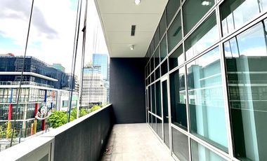 FOR SALE: 3 BR IN WEST GALLERY PLACE BGC