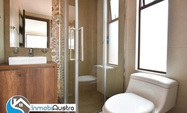 Venta de Casa Moderna Av Paseo de los Cañaris