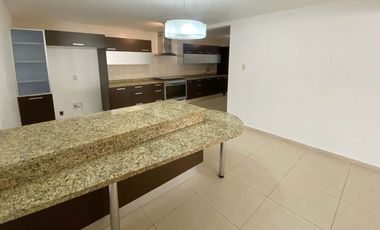 Excelente Dpto. con amplia terraza, acceso a La Herradura