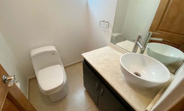Excelente Dpto. con amplia terraza, acceso a La Herradura