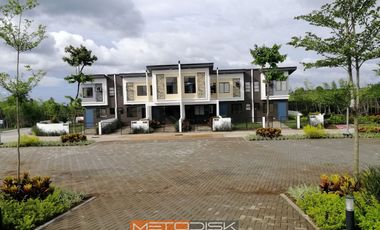 Townhouse For Sale in Phirst Park Batulao