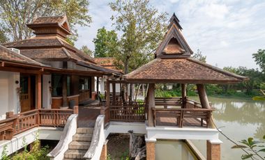 Lakefront 3 Bedroom Lanna Style House in Lamphun