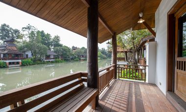 Lakefront 3 Bedroom Lanna Style House in Lamphun