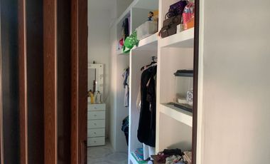 Excelente casa amplia con jardines y alberca