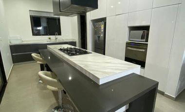 Casa Campestre en Arriendo ubicada en Combia