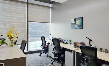 Find office space in Regus Net Lima Global City for 5 persons with everything taken care of
