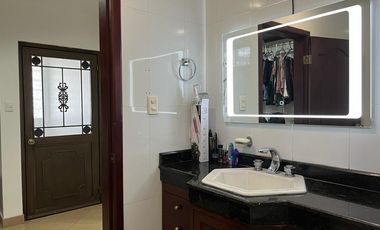 Venta de casa en Biblos Samborondón