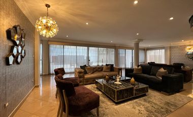 Venta de casa en Biblos Samborondón