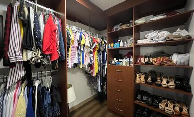 Venta de casa en Biblos Samborondón