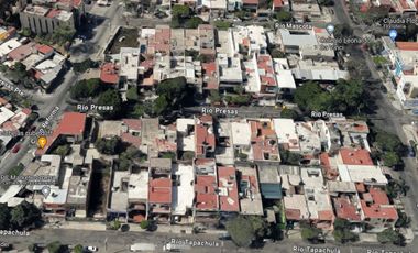 Oportunidad de Remate Bancario en Calle Río Tapachula, Colonia Lomas de San Pedro, Municipio Guadalajara, Estado de Jalisco-Casa Adjudicada