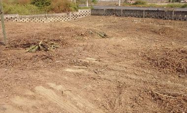 Venta de terreno de 1.000m2 en Punta Barandua
