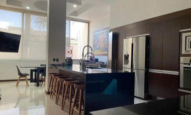 SE VENDE CASA EN SANTA ANITA CLUB DE GOLF