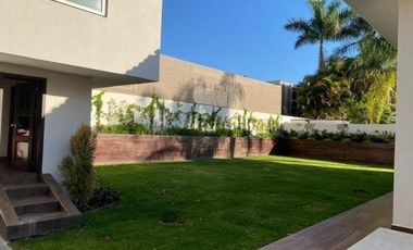 SE VENDE CASA EN SANTA ANITA CLUB DE GOLF