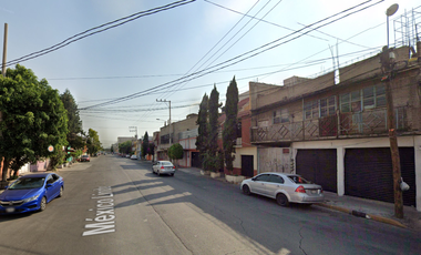 ¡¡¡ CASA EN REMATE BANCARIO EN CD. NEZAHUALCOYOTL!!!